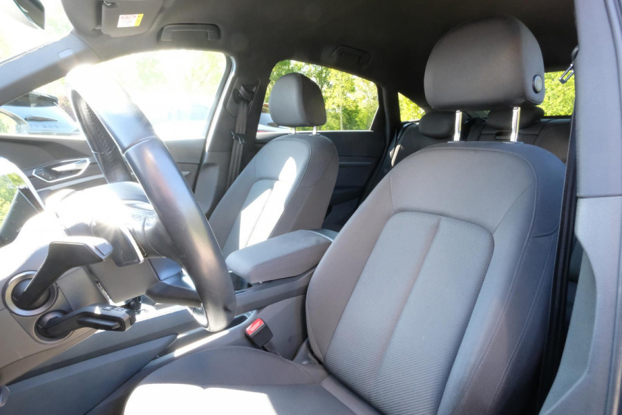 Audi e-tron Sportback 55 quattro Business edition 95 kWh | 408 PK | Elektrische klep | Camera | Memory | Luchtvering | Navigatie | Stoelverwarming |