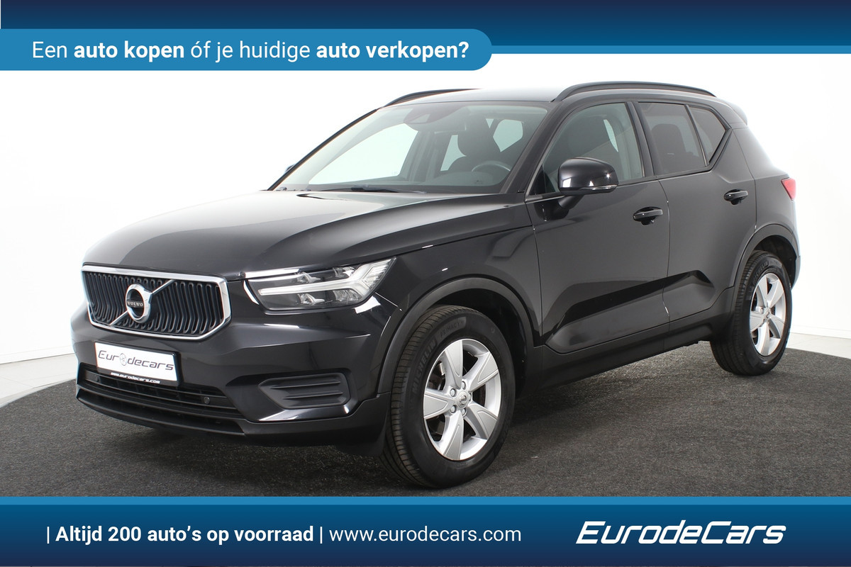 Volvo XC40 1.5 T2 Momentum Core Automaat *1ste Eigenaar*Navigatie*PDC*