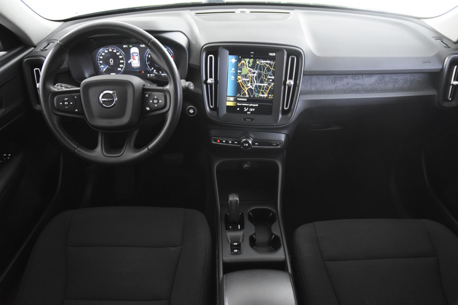 Volvo XC40 1.5 T2 Momentum Core Automaat *1ste Eigenaar*Navigatie*PDC*
