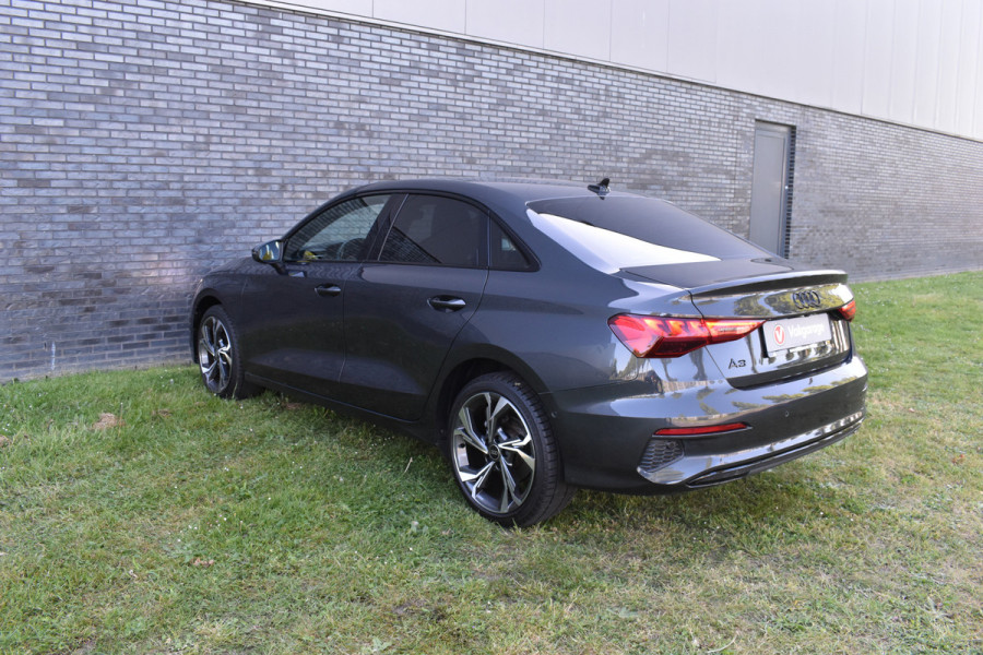Audi A3 Limousine 30 TFSI edition one Apple Carplay Automaat