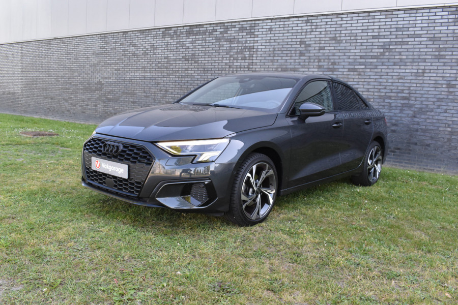 Audi A3 Limousine 30 TFSI edition one Apple Carplay Automaat