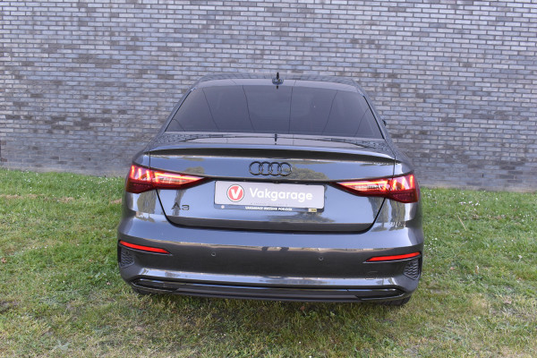 Audi A3 Limousine 30 TFSI edition one Apple Carplay Automaat