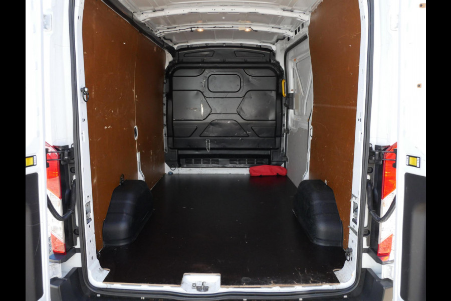Ford Transit 2.0 TDCI 130PK, L2H2, Airco, Automaat
