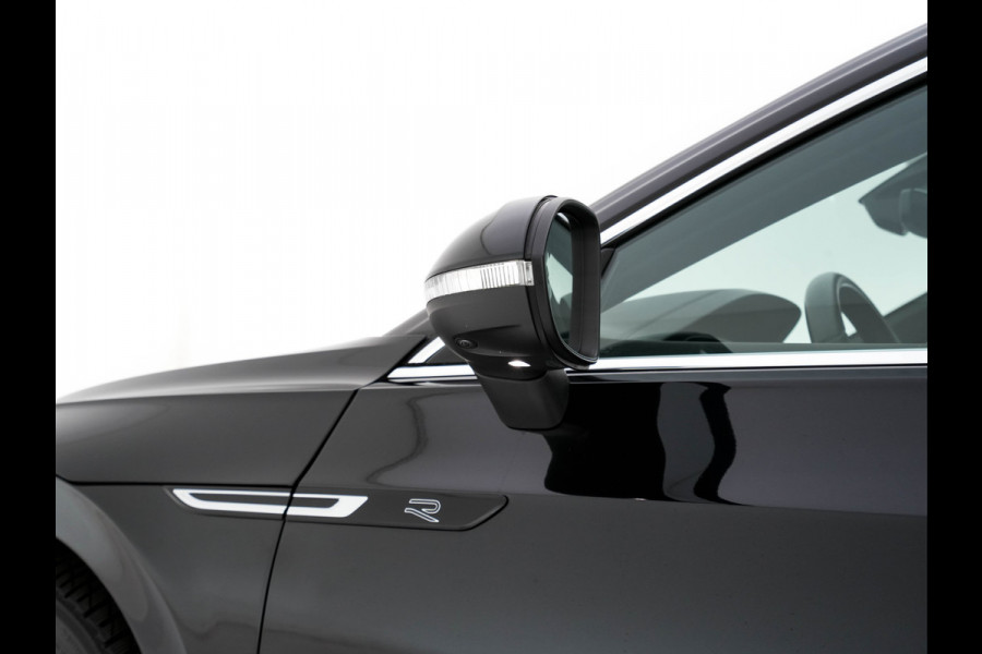 Volkswagen Arteon 1.4 TSI eHybrid R-Line Business+ (Plug-In) (INCL-BTW) *PANO | HEAD-UP | LEATHER-MICROFIBRE | FULL-LED | TOPVIEW | ADAPTIVE-CRUISE | BLINDSPOT | HEATED-SPORTSEATS | KEYLESS | NAVI-FULLMAP | PRIVACYGLASS | SHIFTPADDLES | DIGI-COCKPIT |