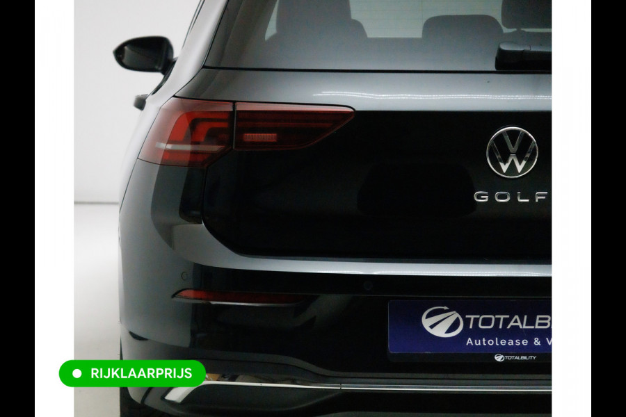 Volkswagen Golf 1.5 eTSI GOAL edition All-season | Navigatie | PDC V+A | Stoel- stuurverwarming Privacy glas, Travel Assist, Adaptive cruise, App-connect