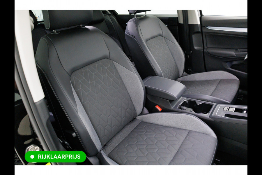 Volkswagen Golf 1.5 eTSI GOAL edition All-season | Navigatie | PDC V+A | Stoel- stuurverwarming Privacy glas, Travel Assist, Adaptive cruise, App-connect