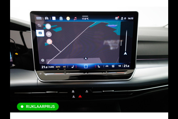 Volkswagen Golf 1.5 eTSI GOAL edition All-season | Navigatie | PDC V+A | Stoel- stuurverwarming Privacy glas, Travel Assist, Adaptive cruise, App-connect