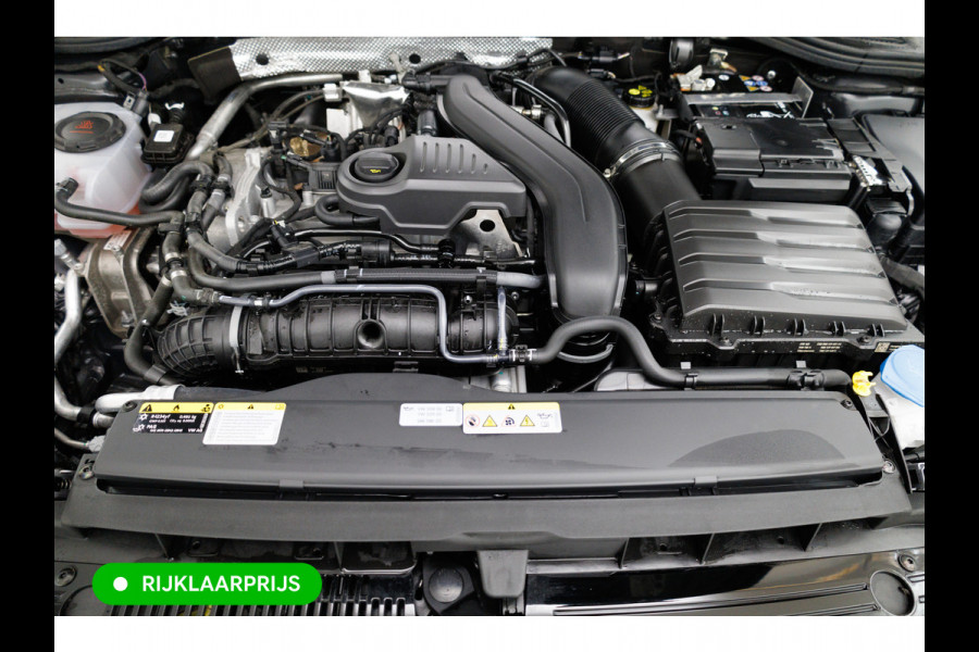 Volkswagen Golf 1.5 TSI Bus. Comf. Ed. 116 PK | Stoel & Stuurverw. | App. connect | Adap. Cruise | Extra getint glas v/a b-stijl | PDC V+ A | Draadloze tel. lader | All season banden