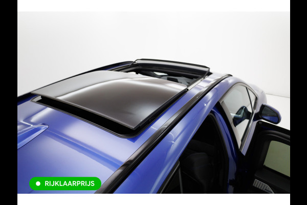 BMW 2 Serie Active Tourer 218i M-Sport automaat | 19 inch Individual Panoramadak | Harman Kardon | HUD Adaptive cruise, 360 Camera, PDC V+A,  El.verstelbare stoel met geheugen, Elektrische achterklep, Keyless