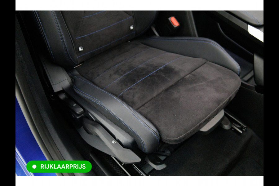 BMW 2 Serie Active Tourer 218i M-Sport automaat | 19 inch Individual Panoramadak | Harman Kardon | HUD Adaptive cruise, 360 Camera, PDC V+A,  El.verstelbare stoel met geheugen, Elektrische achterklep, Keyless