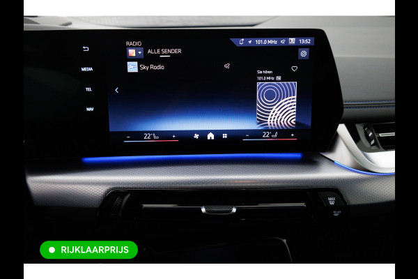 BMW 2 Serie Active Tourer 218i M-Sport automaat | 19 inch Individual Panoramadak | Harman Kardon | HUD Adaptive cruise, 360 Camera, PDC V+A,  El.verstelbare stoel met geheugen, Elektrische achterklep, Keyless