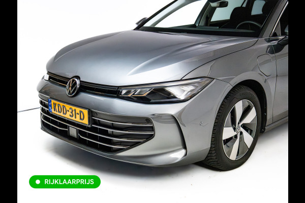 Volkswagen Passat Variant 1.5 eHybrid Business | 2 Ergo active stoelen | Wegklapbare trekhaak | Stoel- & Stuurverwarming | Adap. Cruise | Navigatie, Headup display, App. connect.
