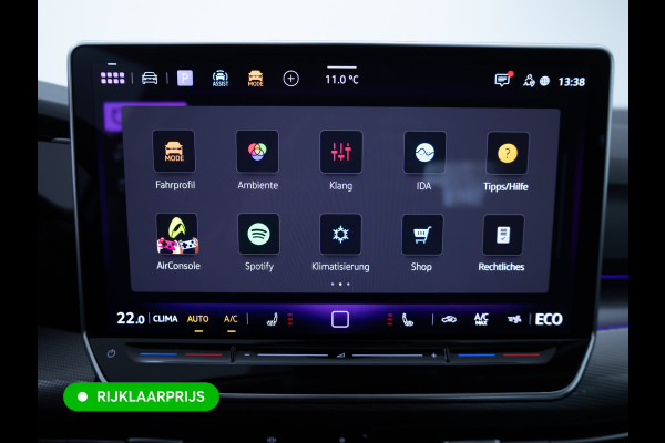 Volkswagen Golf 1.5 eHybrid Style Edition | Nw. model | Elec. Panoramadak | Stoel- & Stuurverwarming | Adap. Cruise | 360 Camera, Headup Display, Ergo Active Stoel met massage, Sfeerverlichting IQ Led