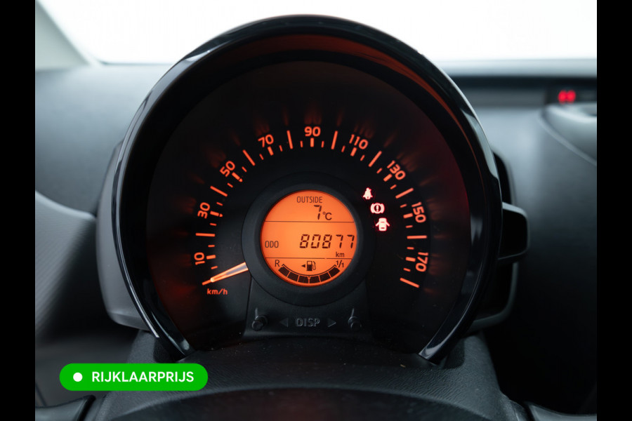 Peugeot 108 1.0 e-VTi Active 73 PK | Airconditioning | BT Telefoon & Audio | DAB | Led Dagrijverlichting | Zwart met. | Multifunctioneel stuurwiel, Centrale vergrendeling met afstandsbediening