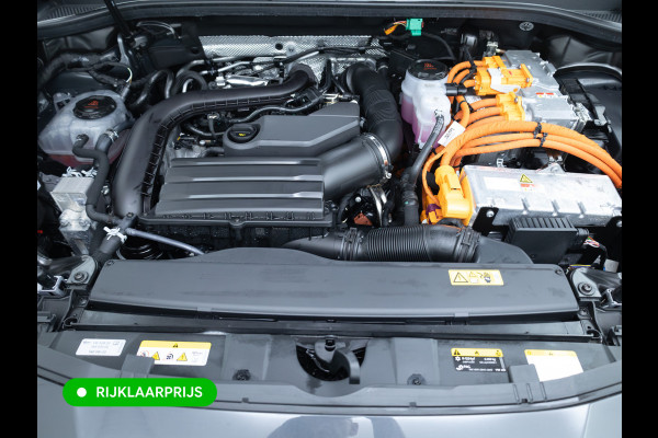 CUPRA Terramar 1.5 TSI e-Hybrid Business | Elec. stoel(en) met geheugen | Stoel- & Stuurverw. | Elec. achterklep | 360 Camera | Travel assist, Sfeerverlichting, Navigatie, App. connect, All season banden, Adap. Cruise