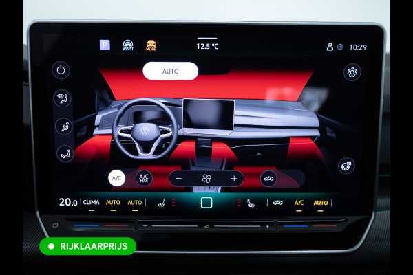 Volkswagen Golf 1.5 eTSI R-Line Edition | Panoramadak | Elect. Trekhaak | Stoel- & Stuurverw. | Adap. Cruise | Achteruitrijcamera, Apple Carplay, Android auto