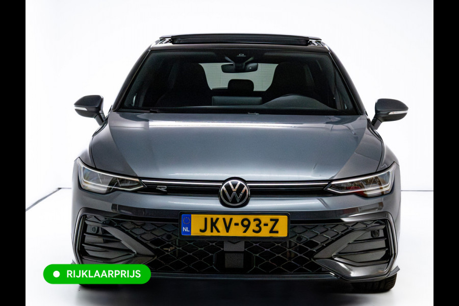 Volkswagen Golf 1.5 eTSI R-Line Edition | Panoramadak | Elect. Trekhaak | Stoel- & Stuurverw. | Adap. Cruise | Achteruitrijcamera, Apple Carplay, Android auto