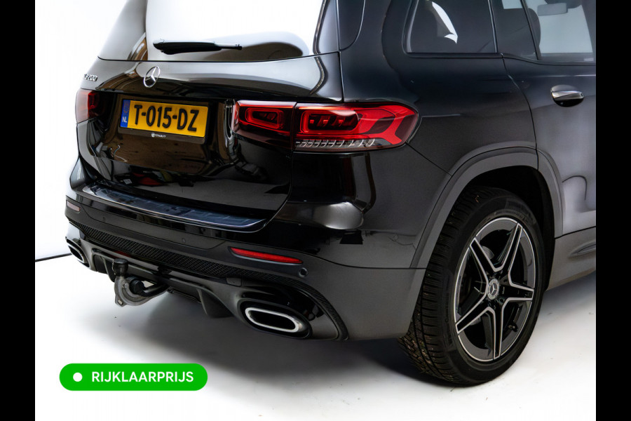 Mercedes-Benz Glb 200 AMG Line Night Pakket Panoramadak | Elec. trekhaak | Matrix Led | Elec. achterklep | Stoelverwarming | Camera | Navigatie, Cruise, Apple Carplay/app. connect
