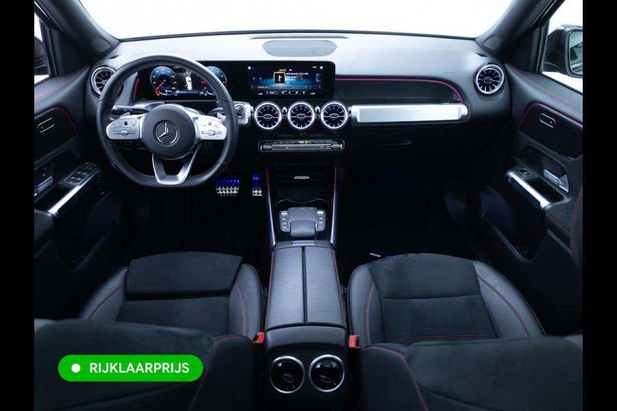 Mercedes-Benz Glb 200 AMG Line Night Pakket Panoramadak | Elec. trekhaak | Matrix Led | Elec. achterklep | Stoelverwarming | Camera | Navigatie, Cruise, Apple Carplay/app. connect