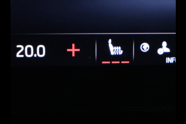 Škoda Octavia 1.0 e-TSI Business Edition | Stoelverwarming | Carplay | Navigatie | Full LED | Digital Cockpit | Cruise control | Parkeerhulp | Climate control | Bluetooth | Getint glas