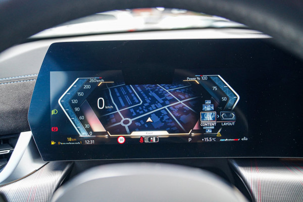 BMW X2 SDrive20i |M-pakket | BMW LED | Elektrische verstelbare stoelen | Camera | Elektrische trekhaak | M Pakket