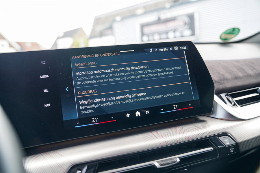 BMW X2 SDrive20i |M-pakket | BMW LED | Elektrische verstelbare stoelen | Camera | Elektrische trekhaak | M Pakket