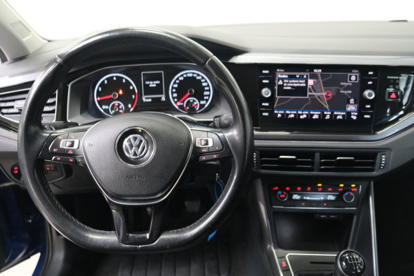 Volkswagen Polo 1.0 TSI Highline - N.A.P. Airco, Cruise, PDC, Camera, Carplay.