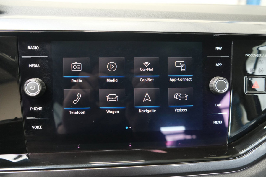 Volkswagen Polo 1.0 TSI Highline - N.A.P. Airco, Cruise, PDC, Camera, Carplay.