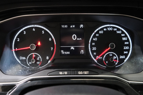 Volkswagen Polo 1.0 TSI Highline - N.A.P. Airco, Cruise, PDC, Camera, Carplay.