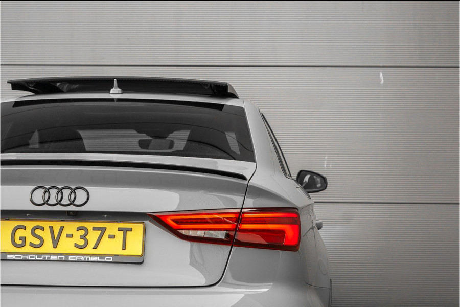 Audi A3 Limousine 2.5 TFSI RS 3 Quattro Pano RS Stoel B&O ACC 19"