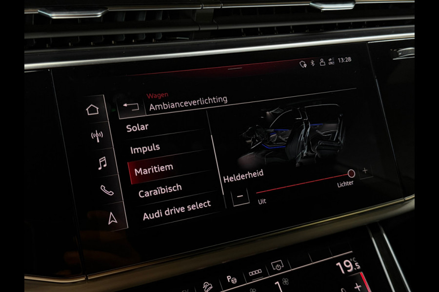 Audi Q8 55 TFSI e quattro 3X S-LINE |PANO|B&O|SOFTCLOSE|MATRIX|360 CAM|KEYLESS|LUCHTVERING|SFEERVERLICHTING|DEALER ONDERHOUDEN|VOL