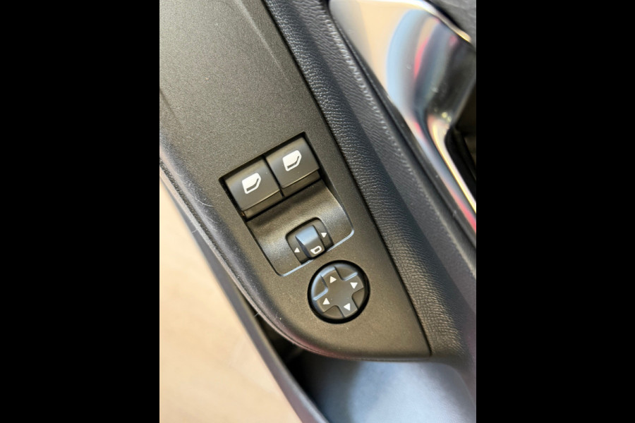 Opel CORSA-E Edition 50 kWh EV AIRCO CRUISE LANE ASSIST STOELVERWARMING KEYLESS-GO