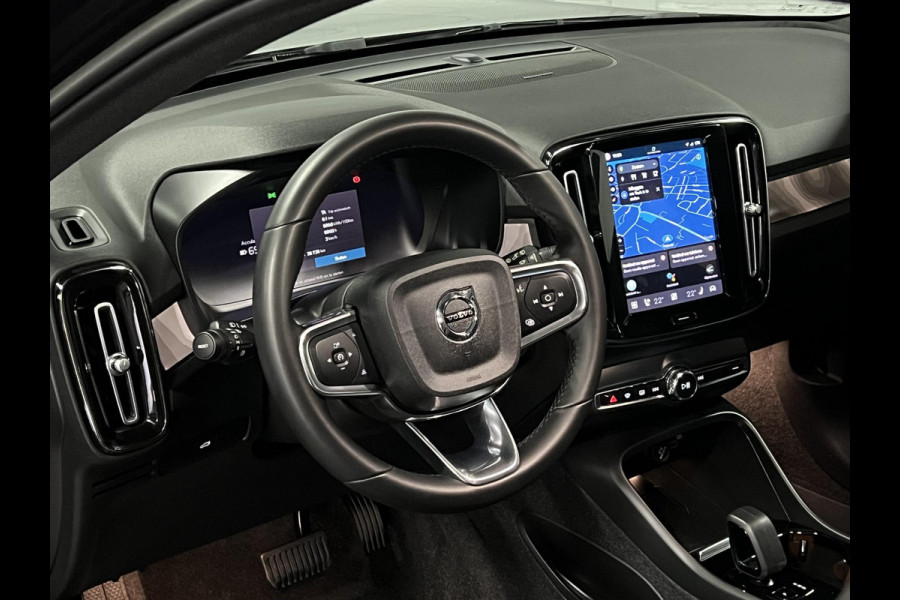 Volvo XC40 Ultimate Open dak | Adapt. cruise | 360 camera | Stuur-/stoelverwarming | Harman/Kardon | Memory | Carplay
