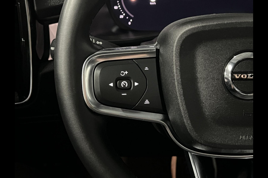Volvo XC40 Ultimate Open dak | Adapt. cruise | 360 camera | Stuur-/stoelverwarming | Harman/Kardon | Memory | Carplay