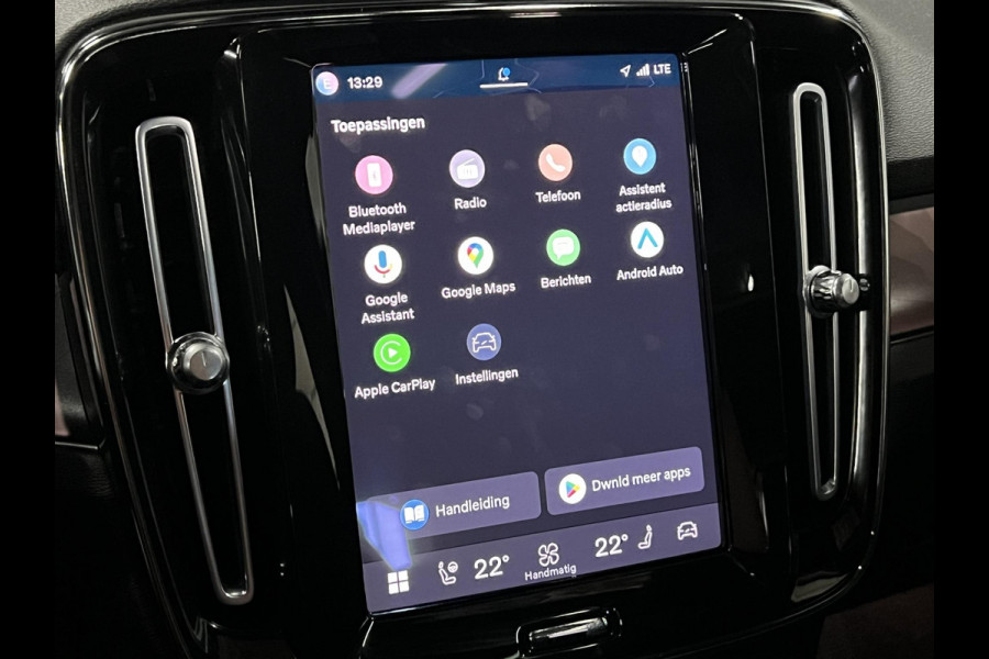 Volvo XC40 Ultimate Open dak | Adapt. cruise | 360 camera | Stuur-/stoelverwarming | Harman/Kardon | Memory | Carplay