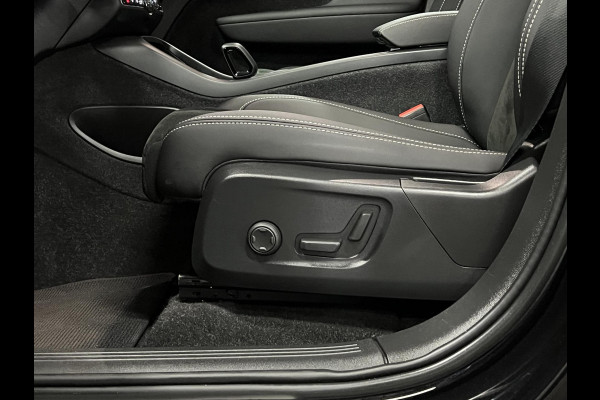 Volvo XC40 Ultimate Open dak | Adapt. cruise | 360 camera | Stuur-/stoelverwarming | Harman/Kardon | Memory | Carplay