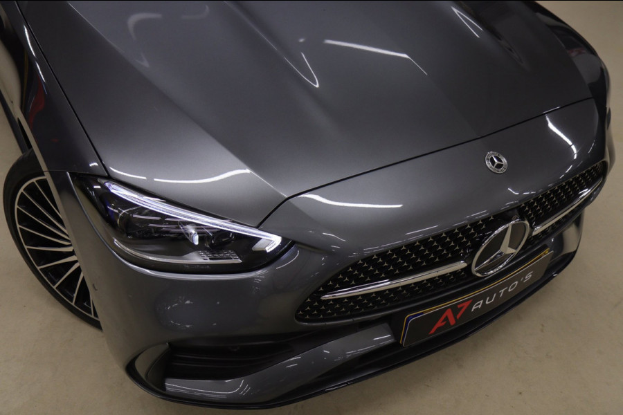 Mercedes-Benz C-Klasse 300 E AMG Line NAP/PANO/HUD/CARPLAY/SFEERVERLICHTING/MEM/BOMVOL