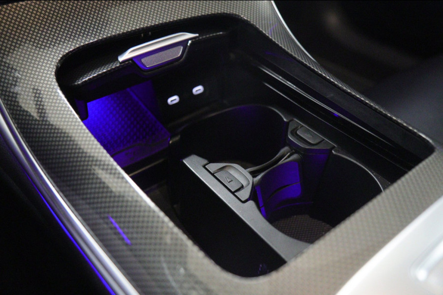 Mercedes-Benz C-Klasse 300 E AMG Line NAP/PANO/HUD/CARPLAY/SFEERVERLICHTING/MEM/BOMVOL