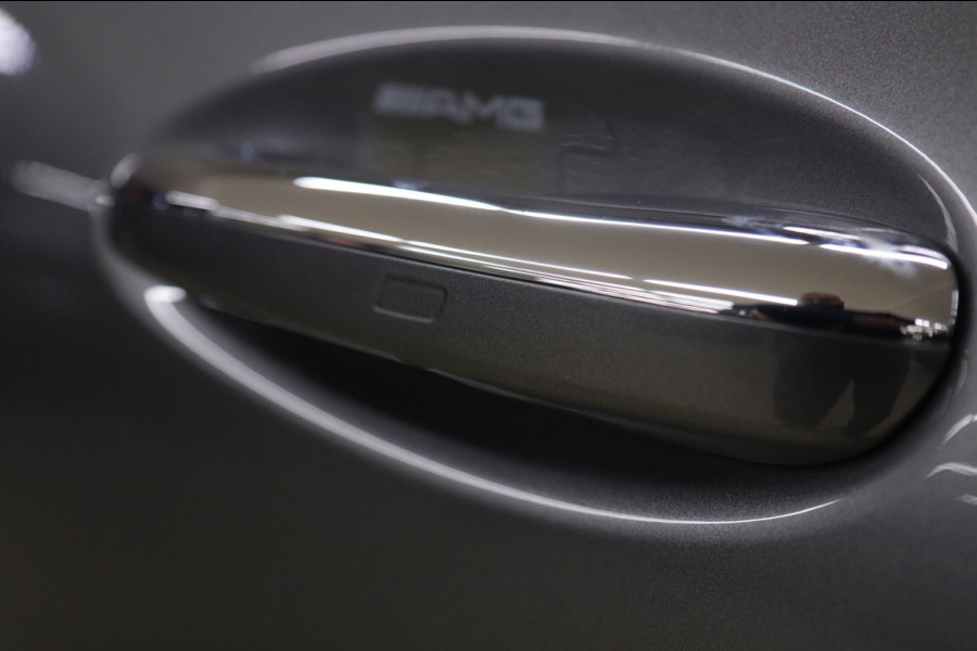Mercedes-Benz C-Klasse 300 E AMG Line NAP/PANO/HUD/CARPLAY/SFEERVERLICHTING/MEM/BOMVOL