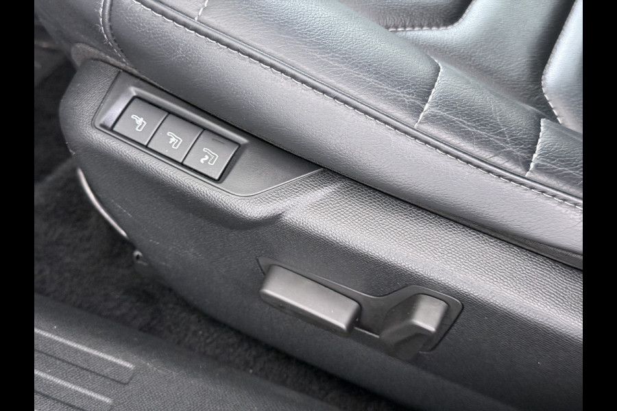 Citroën Ë-C4 Shine Pack Business 50kWh Warmtepomp Leder+Verwarmd Head-Up SOH 95% Adap.Cruise 3D-Navi 360°Camera Apple Carplay Android Auto Ec Stuurverwarming Keyless Lane Assist Privacy Glas Led Lmv DAB Regen-Lichtsensor 1e Eigenaar Origineel Nederlandse Auto