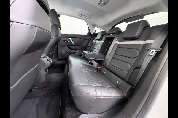 Citroën Ë-C4 Shine Pack Business 50kWh Warmtepomp Leder+Verwarmd Head-Up SOH 95% Adap.Cruise 3D-Navi 360°Camera Apple Carplay Android Auto Ec Stuurverwarming Keyless Lane Assist Privacy Glas Led Lmv DAB Regen-Lichtsensor 1e Eigenaar Origineel Nederlandse Auto