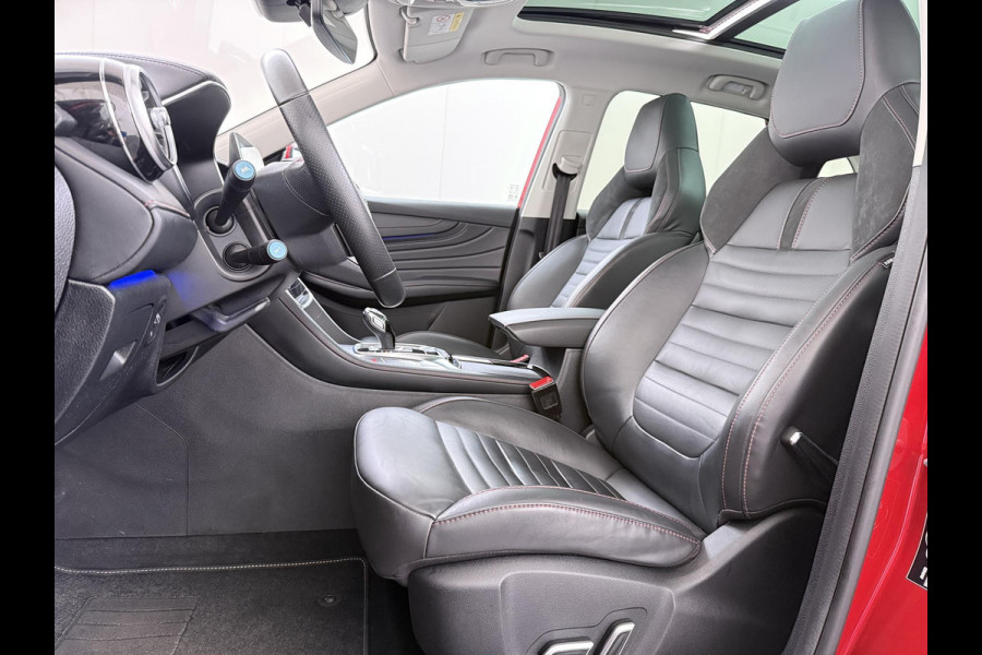 MG EHS 1.5 TGDI Luxury | PHEV | MEGA COMPLEET! | COMPLETE HISTORIE AANWEZIG | FABRIEKSGARANTIE T/M 011-2030 | 52km WLTP ELECTR RIJBEREIK, TOTAAL RIJBEREIK TOT 1.000km! |