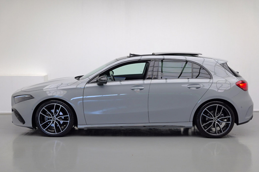 Mercedes-Benz A-Klasse 200 AMG Line |Pano|AlpineGrau|Ambient|