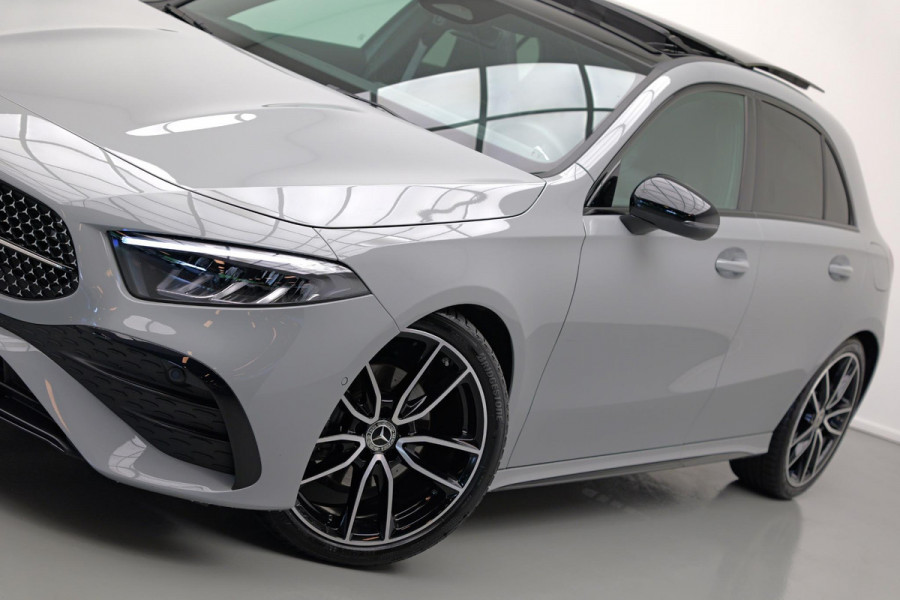 Mercedes-Benz A-Klasse 200 AMG Line |Pano|AlpineGrau|Ambient|