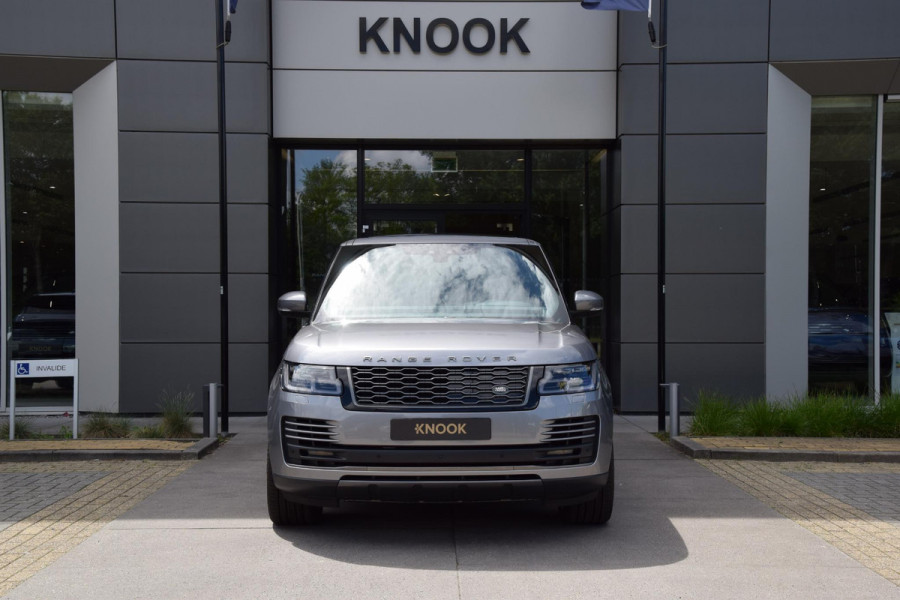 Land Rover Range Rover P400e Vogue