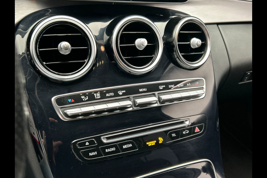 Mercedes-Benz C-Klasse Estate 200 Premium | Trekhaak | Stoelverwarming | Half/Leder |