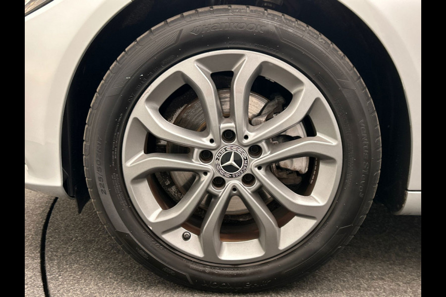 Mercedes-Benz C-Klasse Estate 200 Premium | Trekhaak | Stoelverwarming | Half/Leder |