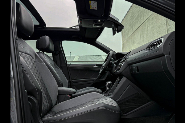 Volkswagen Tiguan 1.5TSI R-line Business+ 150pk DSG Automaat! Panoramadak|Virtual|IQ LED Plus|ACC|Lane+Side|Black Pack|20|Trekhaak