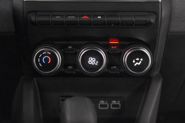 Renault Clio 1.6 E-Tech Full Hybrid 145 Evolution | Apple Carplay | Parkeersensoren | LED | Cruise Control