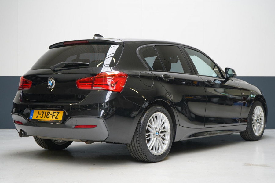 BMW 1-serie 116i Edition M Sport Shadow | Navigatie | Lm velgen | Leder | Unieke km-stand
